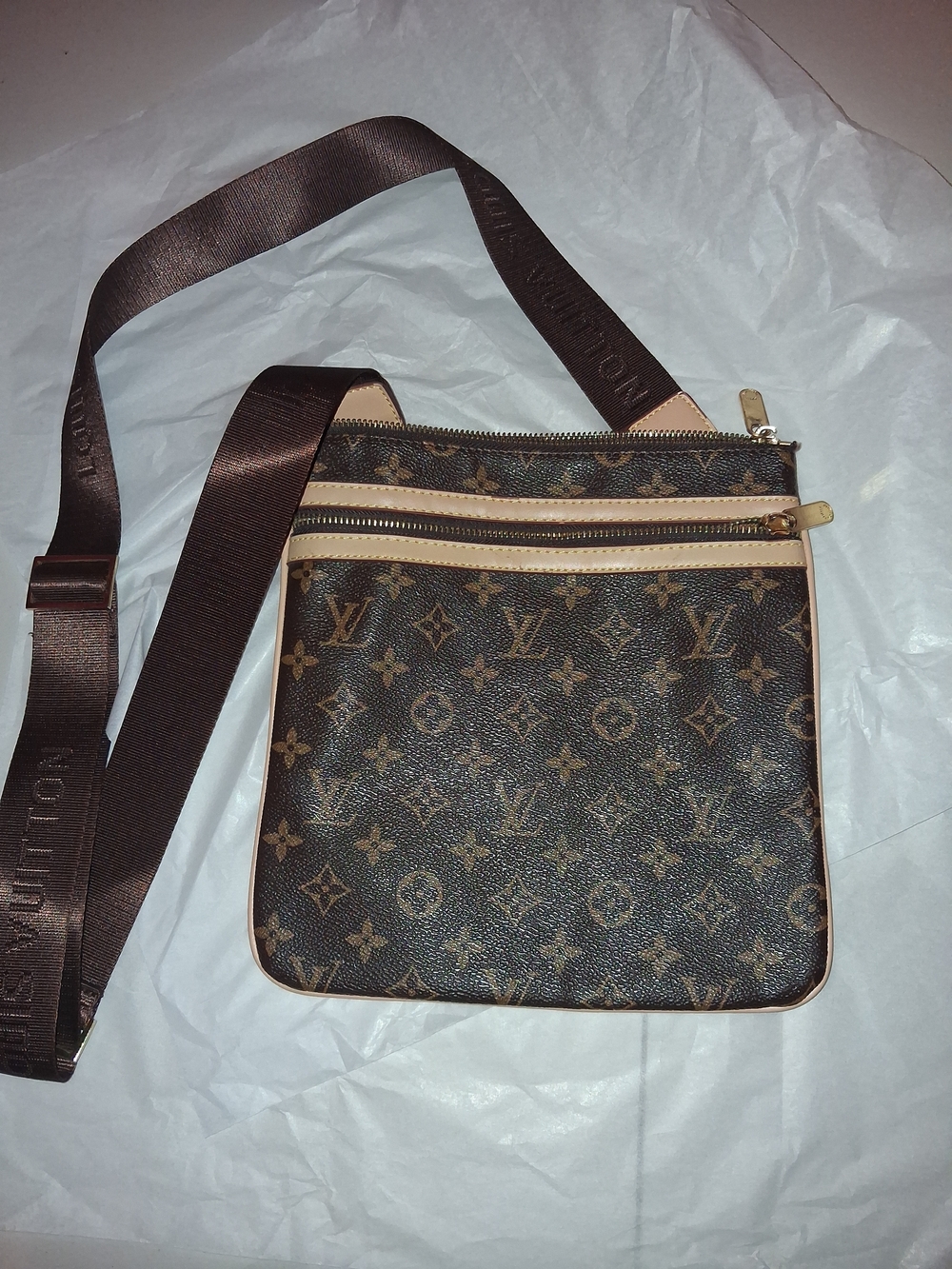 Monogram Pochette Bosphore Messenger Bag